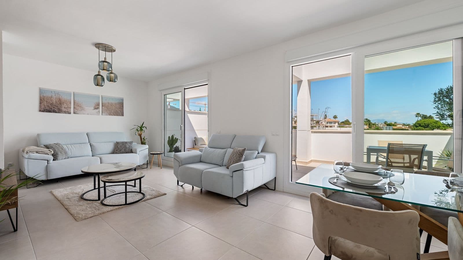 Bright Apartment with Private Terrace by Caseo 22