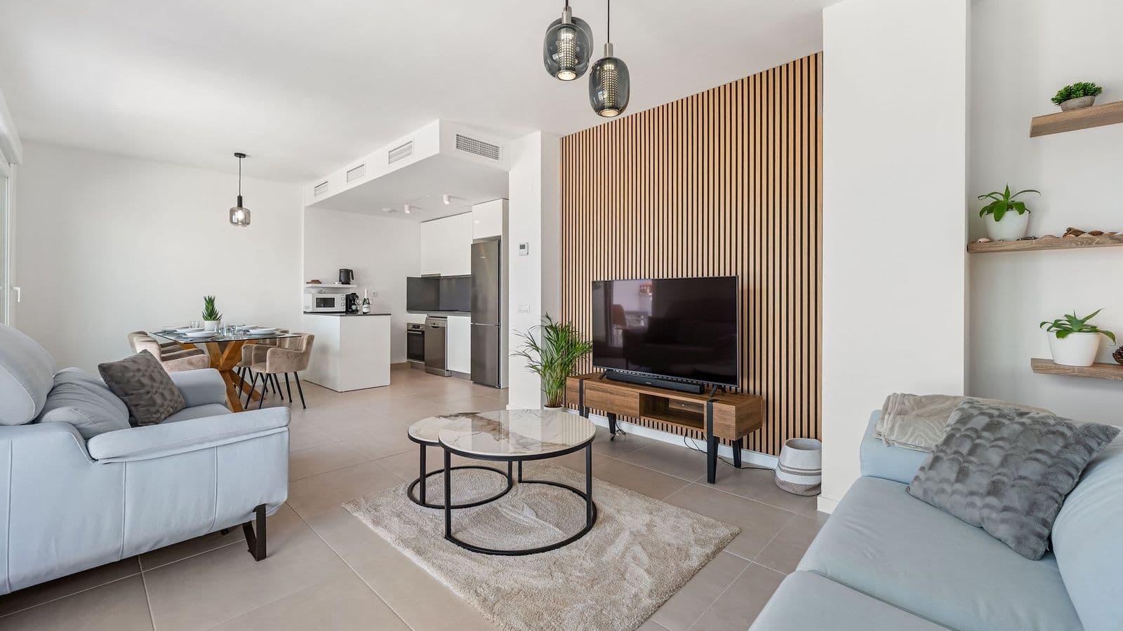 Bright Apartment with Private Terrace by Caseo 26