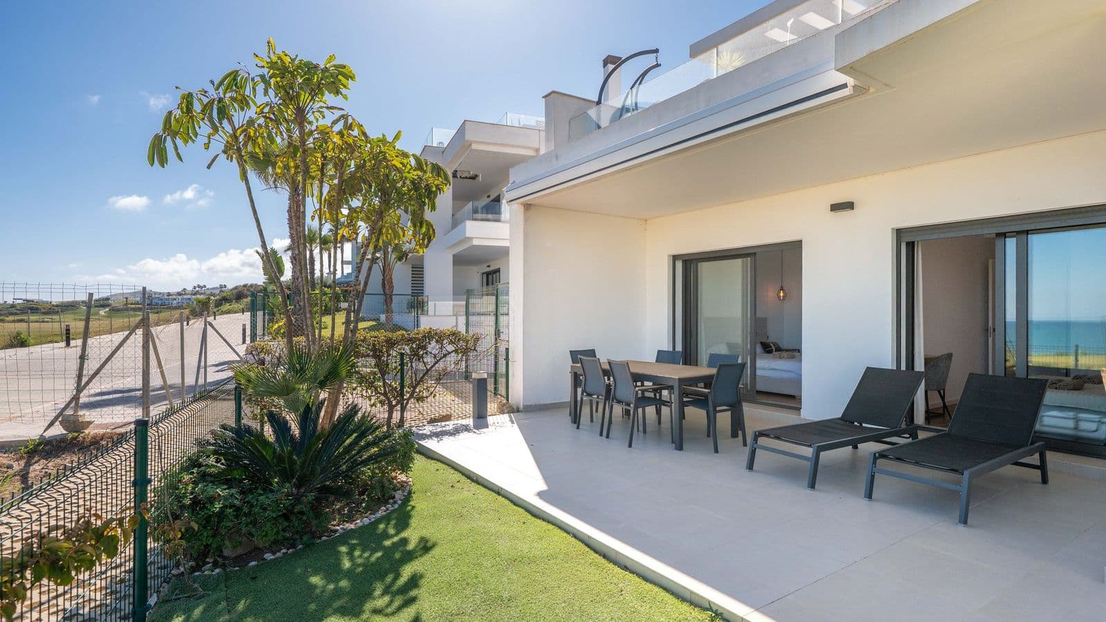Golf Front & Gibraltar Views Apartment by Caseo 2