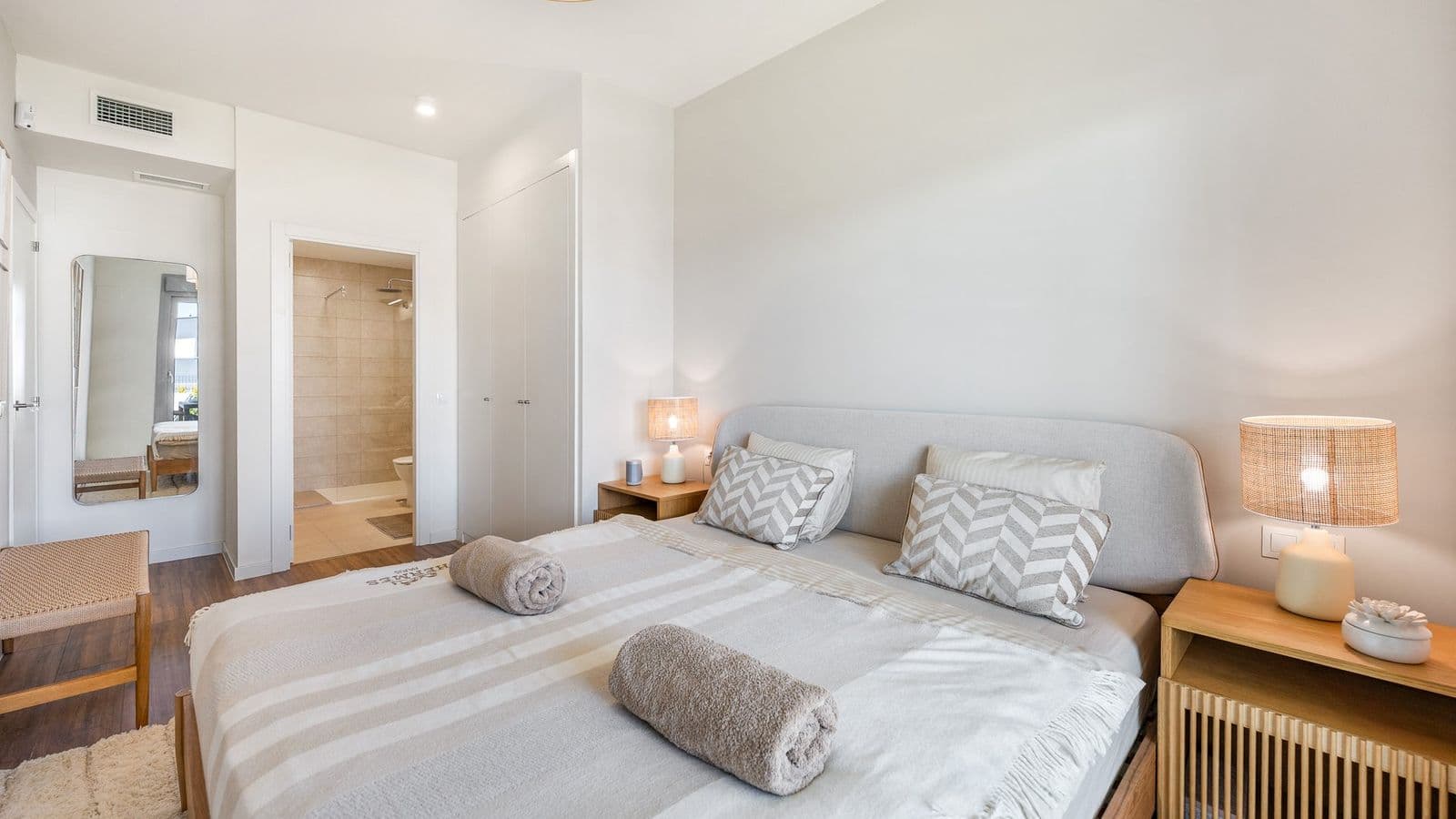 Stylový apartmán se zahradou a výhledem na moře 4