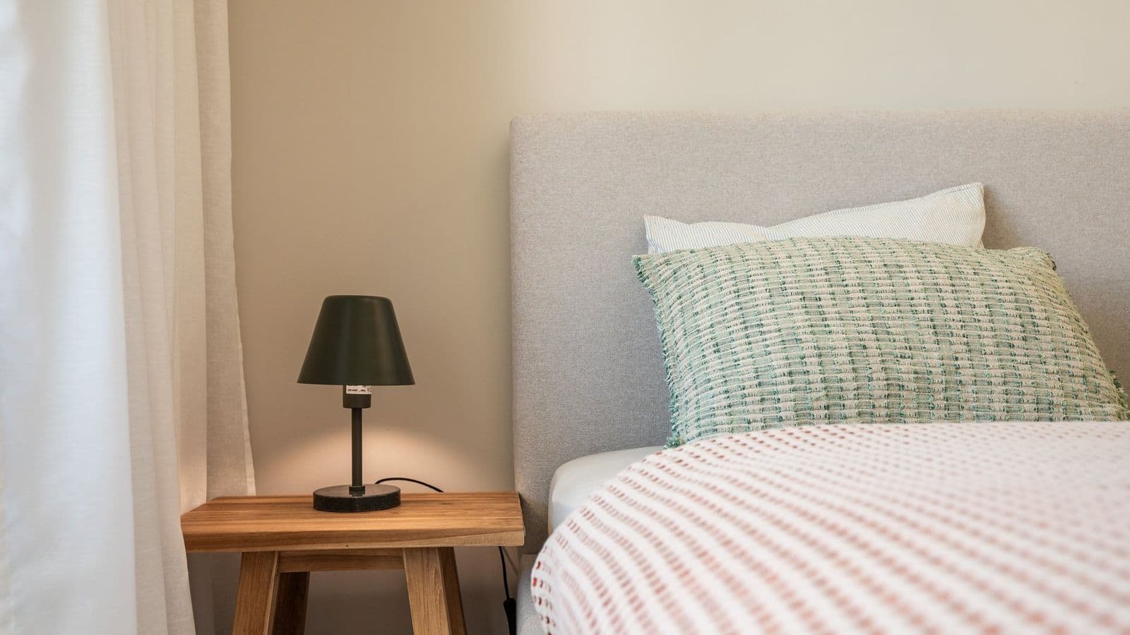 Stylový apartmán se zahradou a výhledem na moře 9