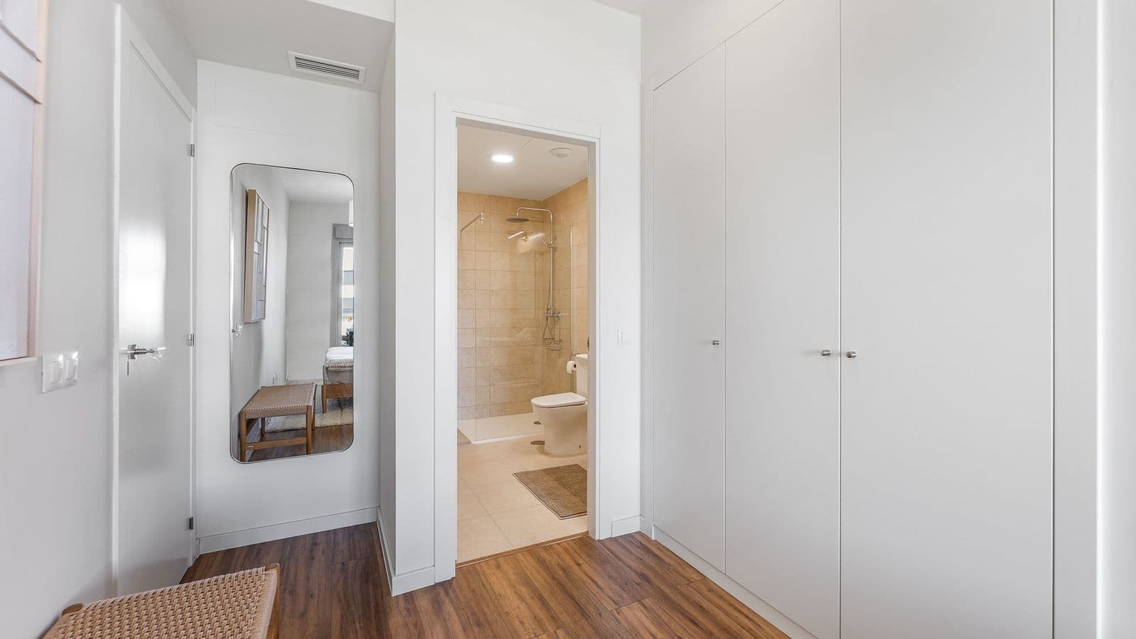 Stylový apartmán se zahradou a výhledem na moře 17