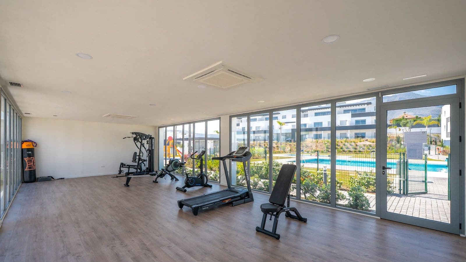 Stylový apartmán se zahradou a výhledem na moře 31